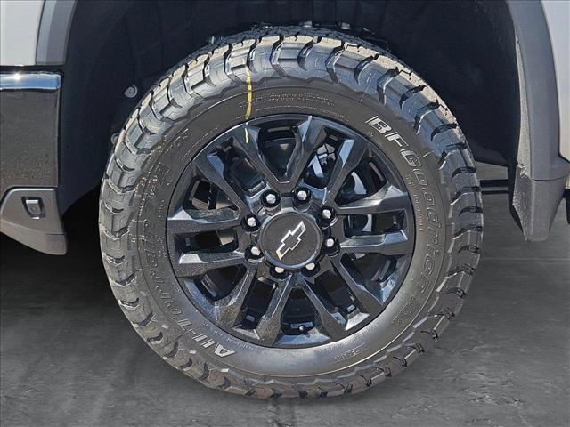 new 2025 Chevrolet Silverado 2500 car, priced at $80,208