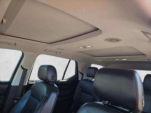 used 2021 Chevrolet Traverse car, priced at $30,656