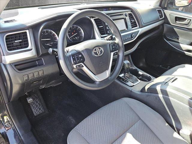 used 2015 Toyota Highlander car, priced at $16,994