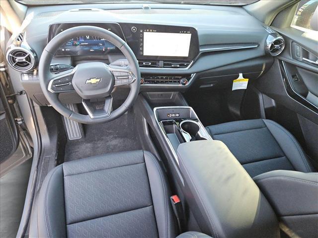 used 2025 Chevrolet Equinox car, priced at $28,990