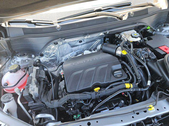 new 2025 Chevrolet Trax car, priced at $22,660