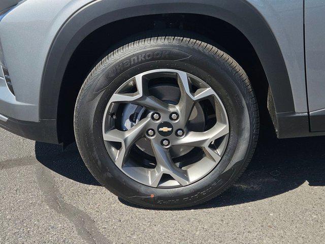 new 2025 Chevrolet Trax car, priced at $22,660
