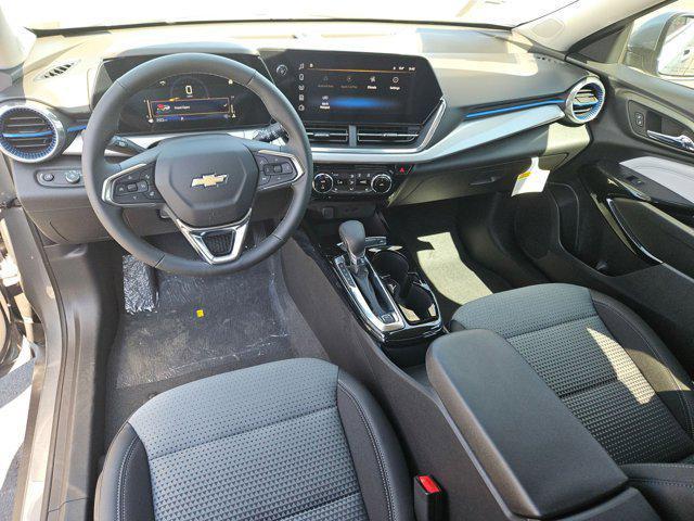 new 2025 Chevrolet Trax car, priced at $22,660