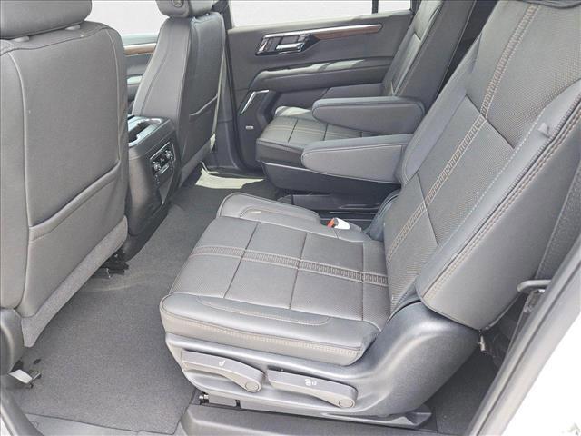 new 2025 Chevrolet Suburban car, priced at $76,965