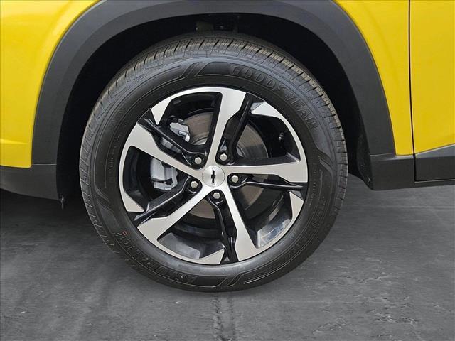 new 2025 Chevrolet Trax car, priced at $24,680