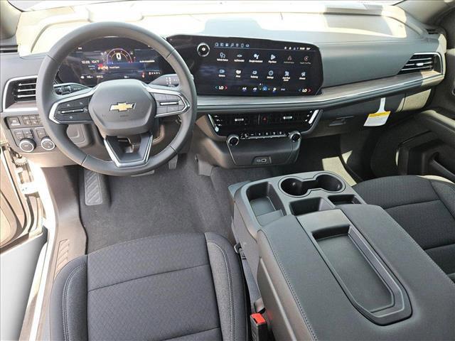 new 2025 Chevrolet Suburban car, priced at $65,215