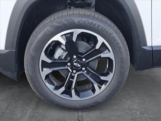 new 2025 Chevrolet Equinox car, priced at $27,475