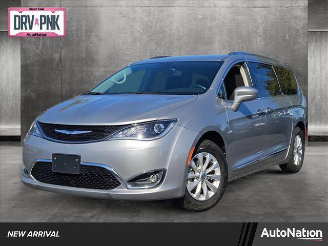 used 2018 Chrysler Pacifica car, priced at $15,788