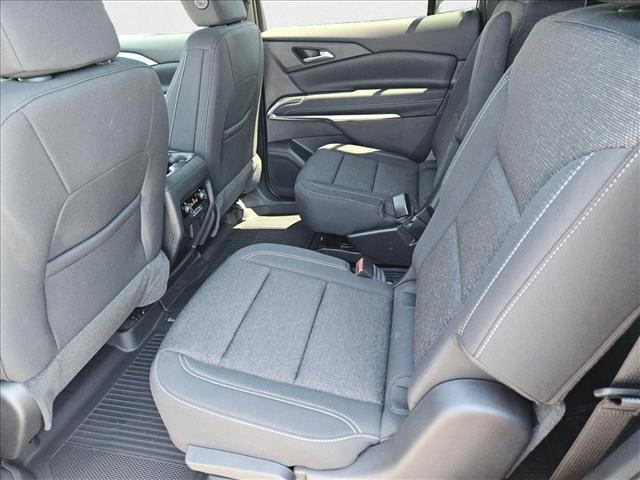 new 2025 Chevrolet Traverse car, priced at $43,162