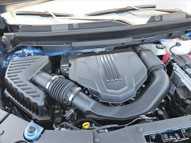 new 2025 Chevrolet Traverse car, priced at $43,162