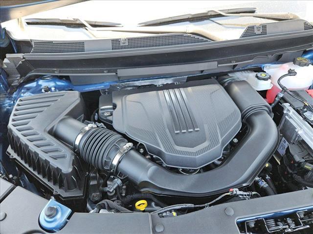 new 2025 Chevrolet Traverse car, priced at $43,162