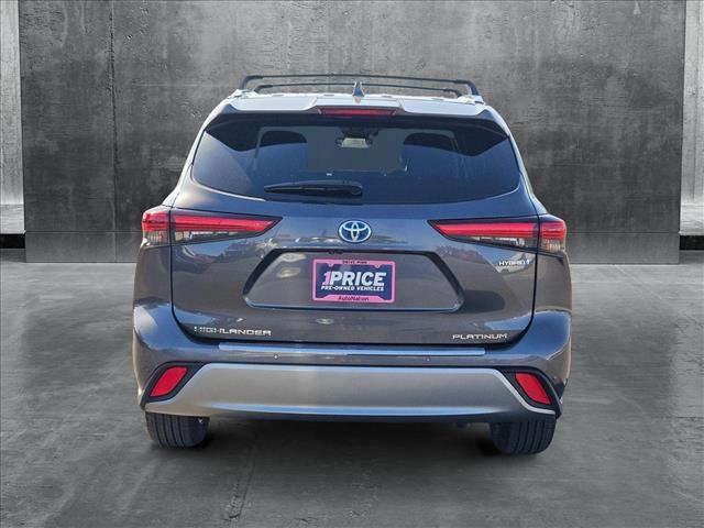 used 2021 Toyota Highlander Hybrid car, priced at $31,485