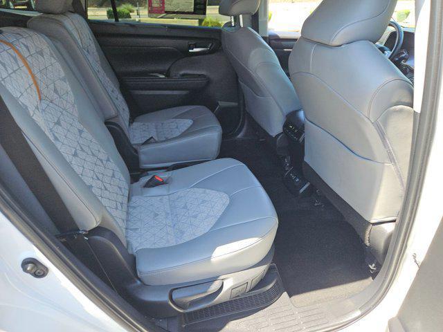 used 2023 Toyota Highlander Hybrid car, priced at $42,498