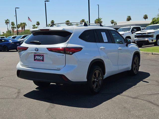 used 2023 Toyota Highlander Hybrid car, priced at $42,498