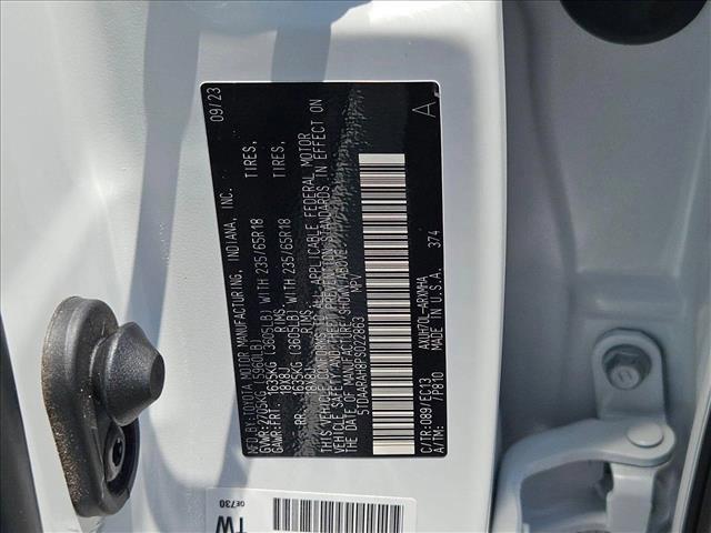 used 2023 Toyota Highlander Hybrid car, priced at $42,498
