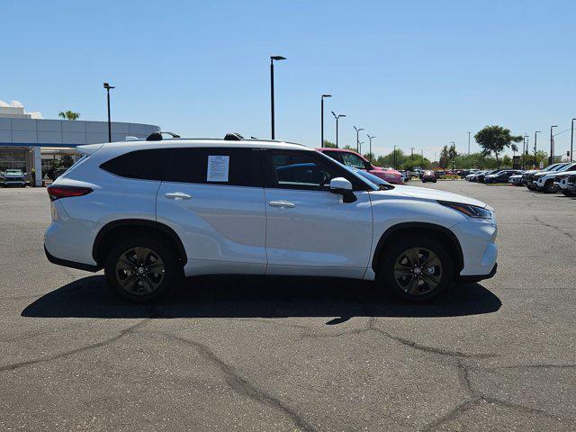 used 2023 Toyota Highlander Hybrid car, priced at $42,498