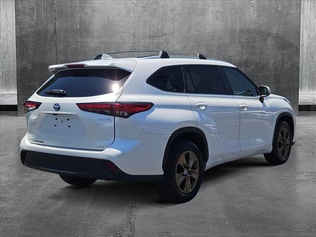 used 2023 Toyota Highlander Hybrid car, priced at $42,498