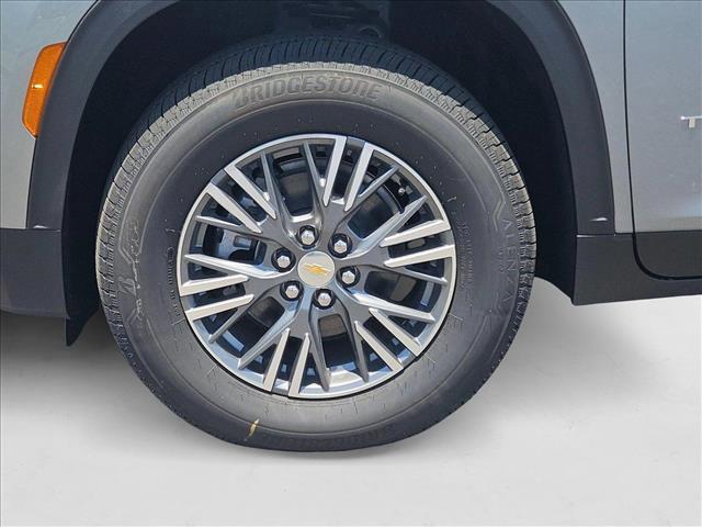 new 2025 Chevrolet Traverse car, priced at $41,456