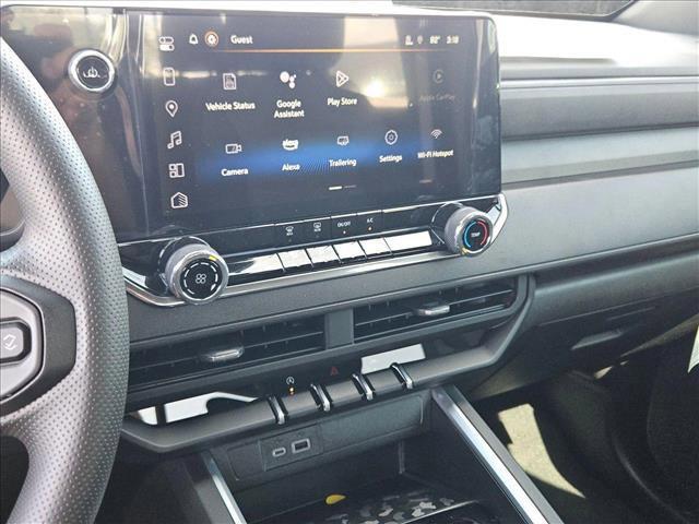new 2025 Chevrolet Colorado car, priced at $33,295