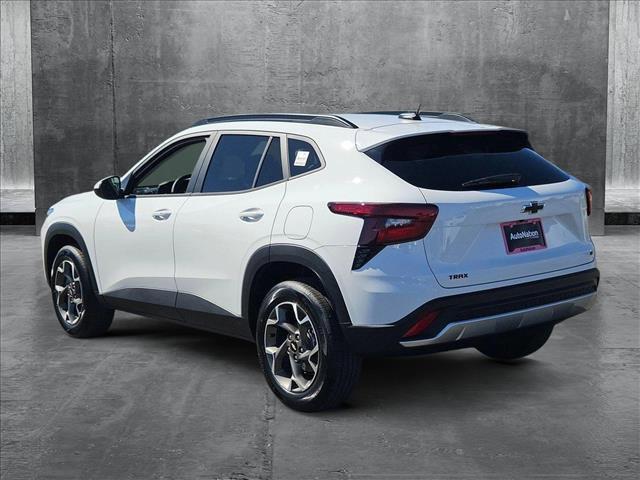 new 2025 Chevrolet Trax car, priced at $25,513