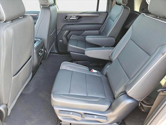 new 2025 Chevrolet Suburban car, priced at $77,644