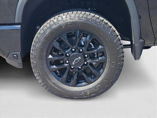 new 2025 Chevrolet Silverado 2500 car, priced at $70,615