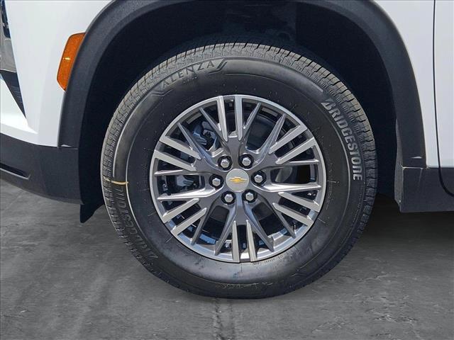 new 2025 Chevrolet Traverse car, priced at $42,366