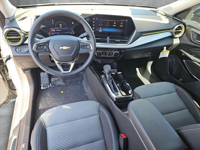 new 2025 Chevrolet Trax car, priced at $23,484