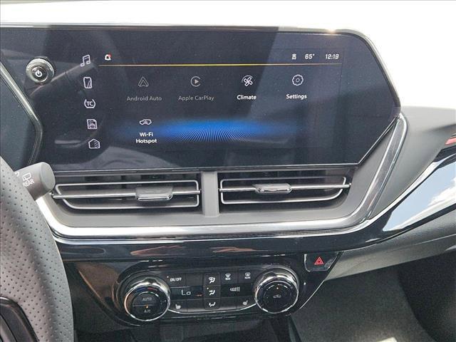 new 2025 Chevrolet Trax car, priced at $27,117