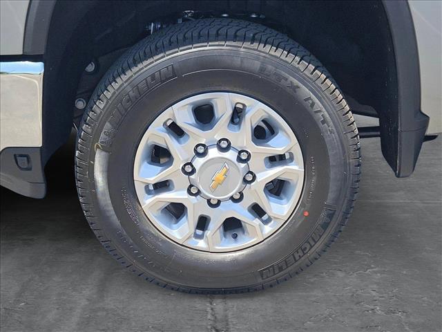 new 2025 Chevrolet Silverado 2500 car, priced at $70,681