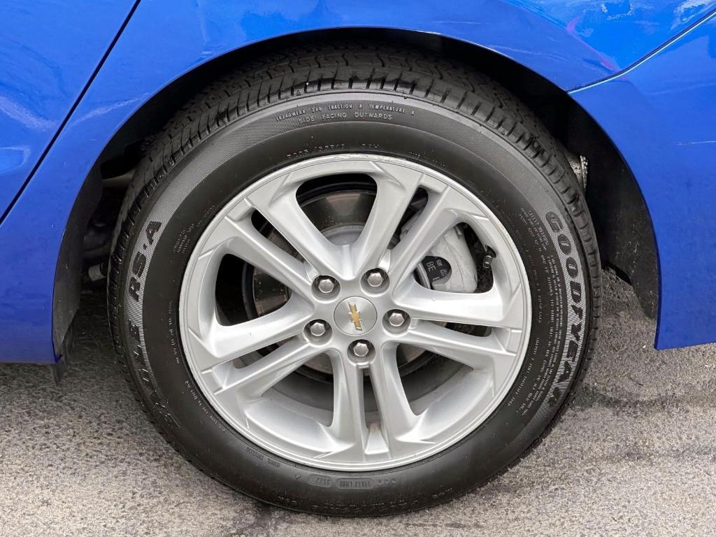 used 2017 Chevrolet Cruze car, priced at $12,998
