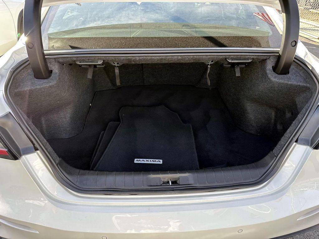 used 2023 Nissan Maxima car, priced at $32,998