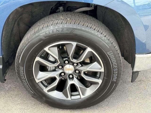 used 2024 Chevrolet Silverado 1500 car, priced at $40,889