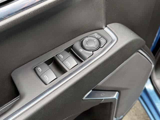 used 2024 Chevrolet Silverado 1500 car, priced at $38,998