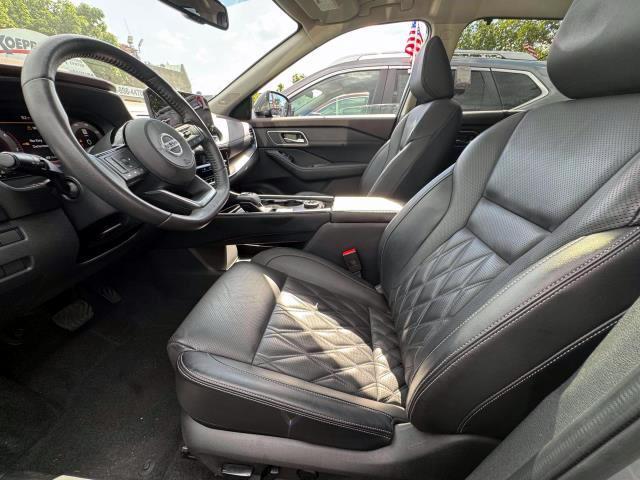 used 2021 Nissan Rogue car, priced at $26,998