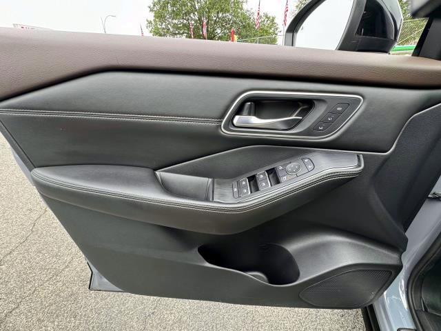 used 2021 Nissan Rogue car, priced at $26,998