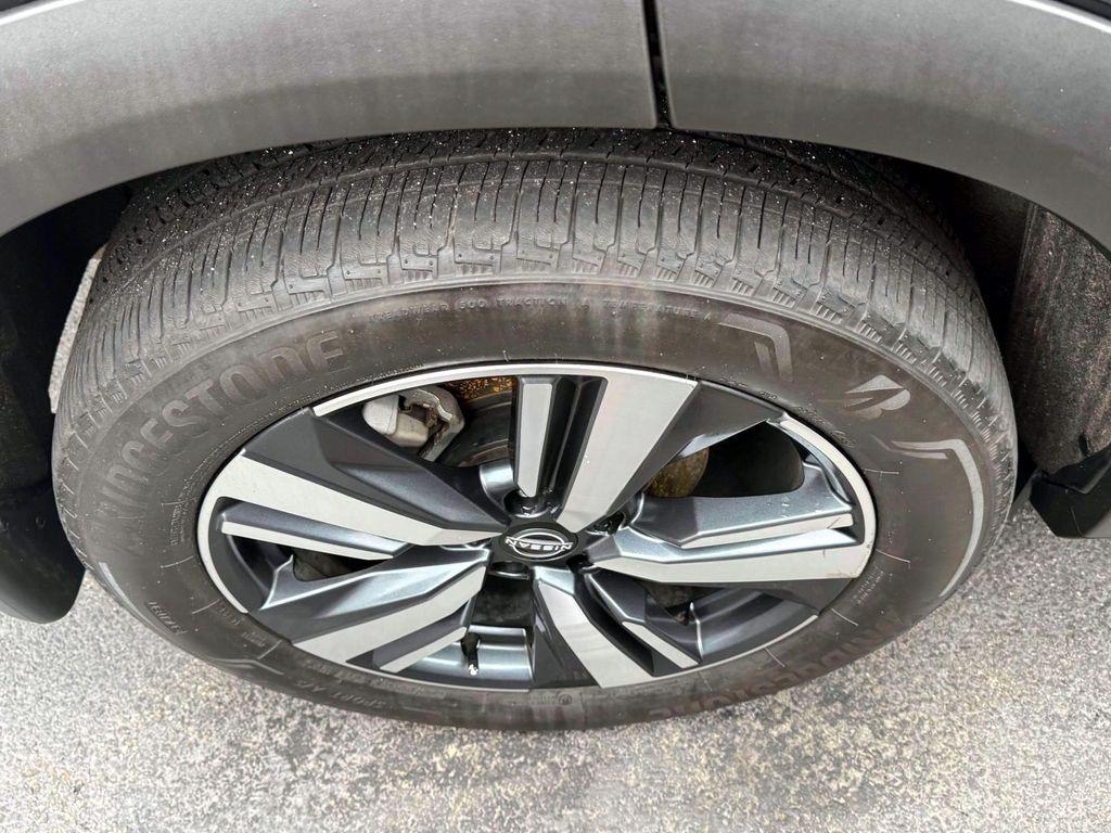 used 2024 Nissan Rogue car, priced at $29,788
