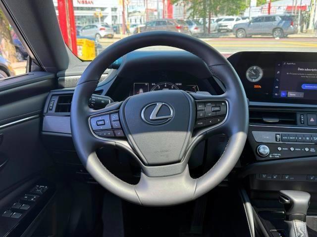used 2023 Lexus ES 350 car, priced at $37,889