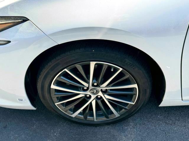 used 2023 Lexus ES 350 car, priced at $37,889