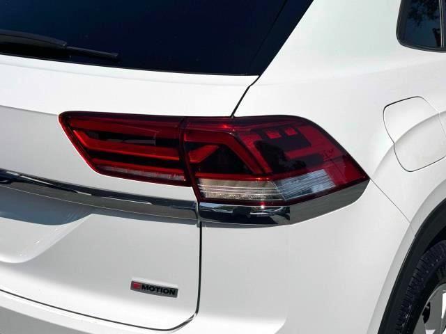 used 2020 Volkswagen Atlas Cross Sport car, priced at $21,998
