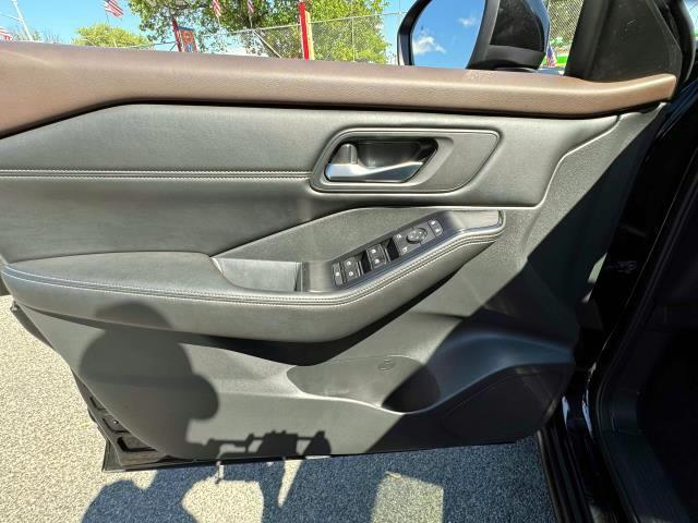 used 2022 Nissan Rogue car, priced at $25,998