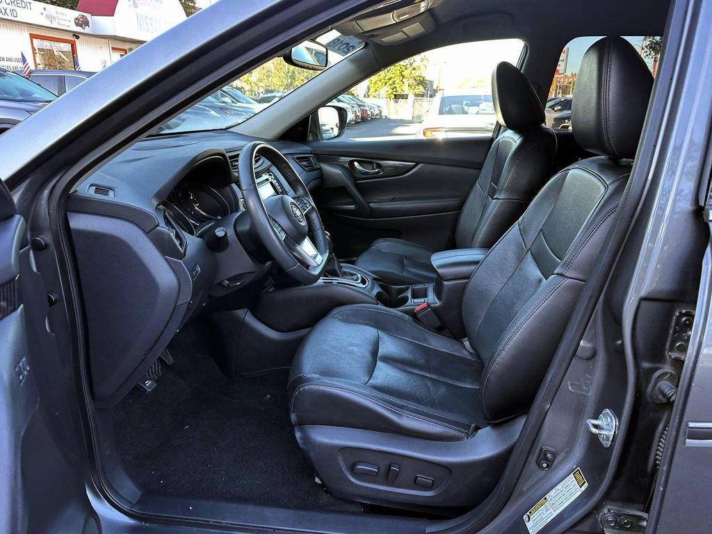 used 2018 Nissan Rogue car, priced at $14,788