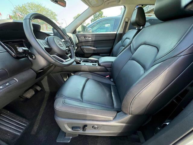 used 2024 Nissan Pathfinder car, priced at $35,998