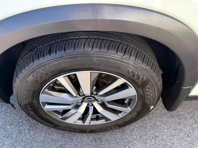 used 2024 Nissan Pathfinder car, priced at $35,998