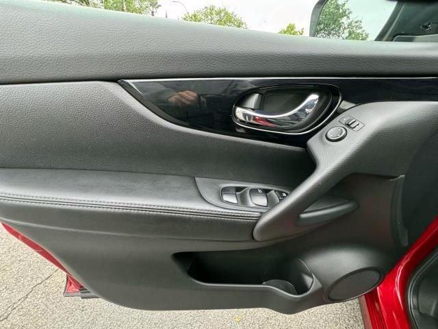 used 2019 Nissan Rogue Sport car, priced at $17,998