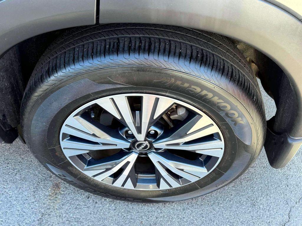 used 2023 Nissan Rogue car, priced at $24,998