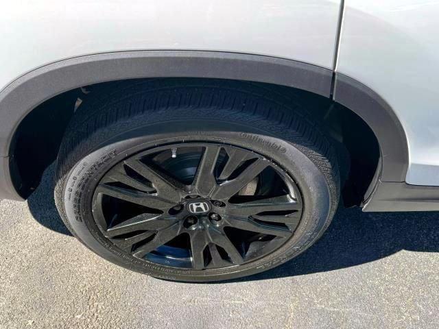 used 2022 Honda Pilot car, priced at $32,998