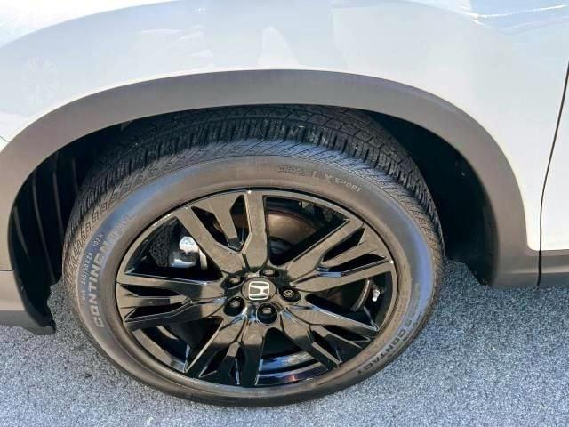 used 2022 Honda Pilot car, priced at $32,998