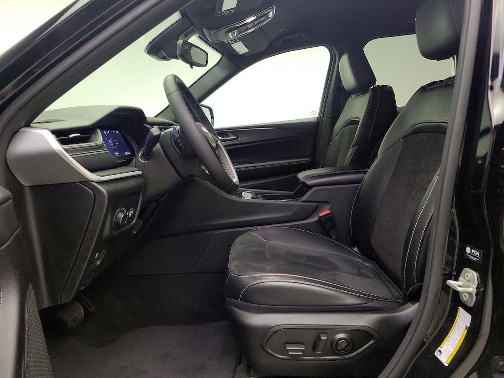 used 2023 Jeep Grand Cherokee car, priced at $34,998