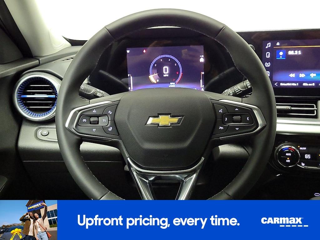 used 2025 Chevrolet Trax car, priced at $25,998